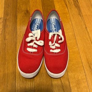 Ked’s Canvas Shoe - Women’s Size 7